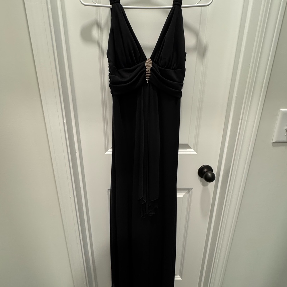 Elegant Black Evening Gown
